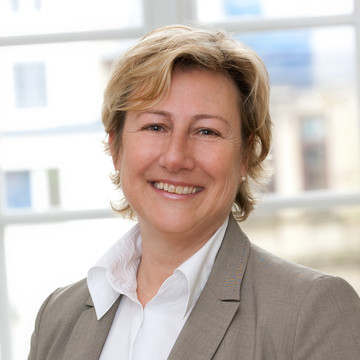 Prof. Dr. Angelika Wöllstein