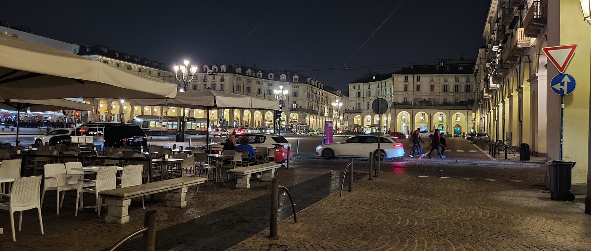 Piazza Vittorio Veneto Piazza Vittorio Veneto