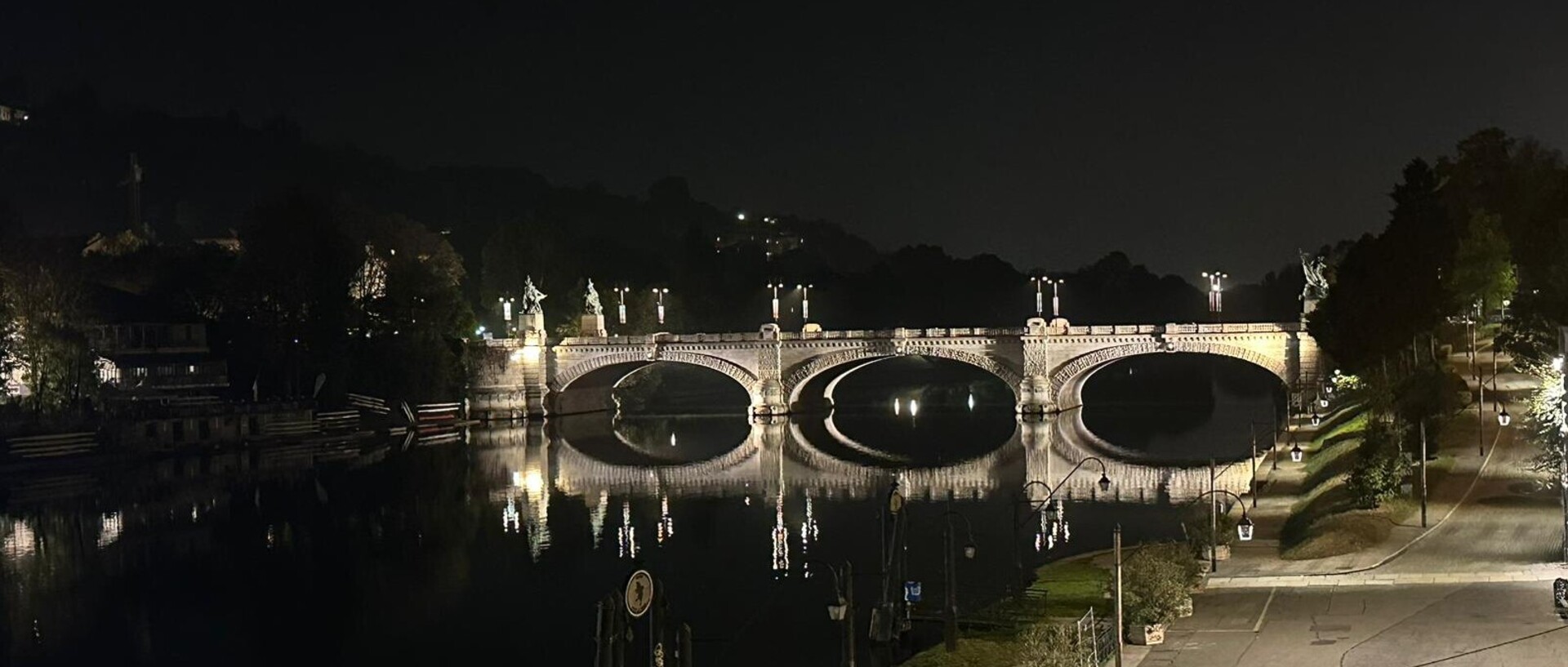 Turin bei Nacht