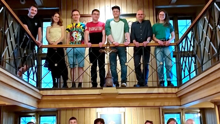 Gesamte Gruppe (Unis Ljubljana, Innsbruck, Salzburg, Mannheim) in der Franziskanerbibliothek in Ljubljana. 