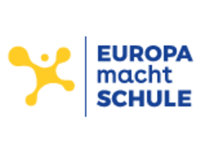 Gelber Tintenfleck links neben dem blauen Text: "Europa macht Schule"