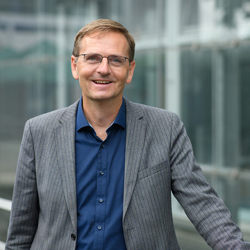 Prof. Dr. Oliver Dickhäuser