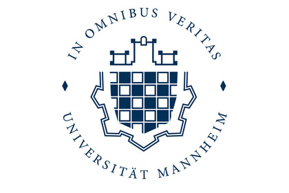 Das Siegel der Universität Mannheim mit dem Motto "In In omnibus veritas suprema lex esto". 