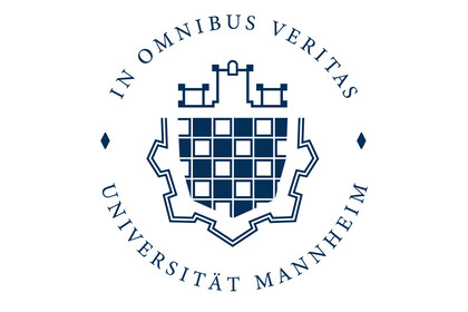 Das Siegel der Universität Mannheim mit dem Motto "In In omnibus veritas suprema lex esto". 