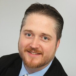 Porträt des Alumnus Simon Sosnitza