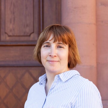 Isabelle Koerber auf dem Ehrenhof