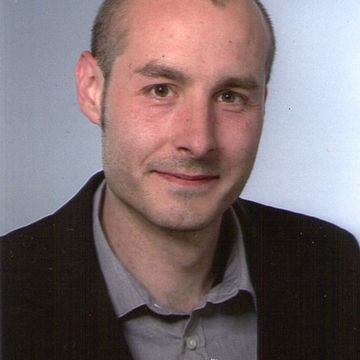 Dr. des. Markus Kügle