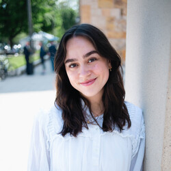 Lara Seeliger im Portrait.